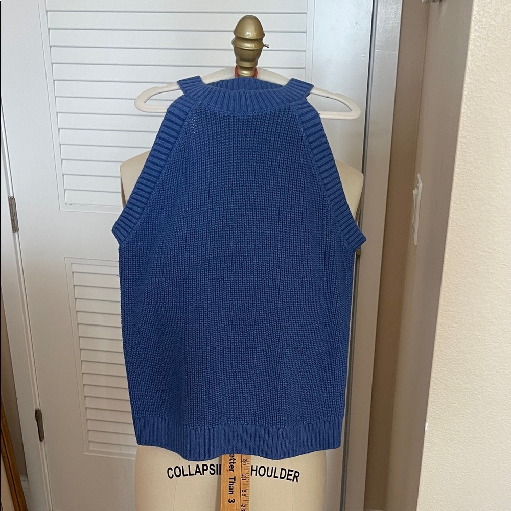 Old Navy Blue Knit Sleeveless Sweater
